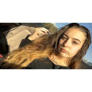 Meet your Posher, Arianna